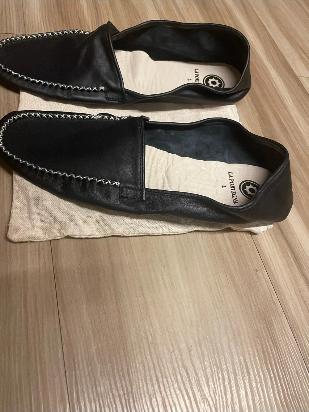 La Portegna - mens Black Leather European style slippers with Contrast Stitch